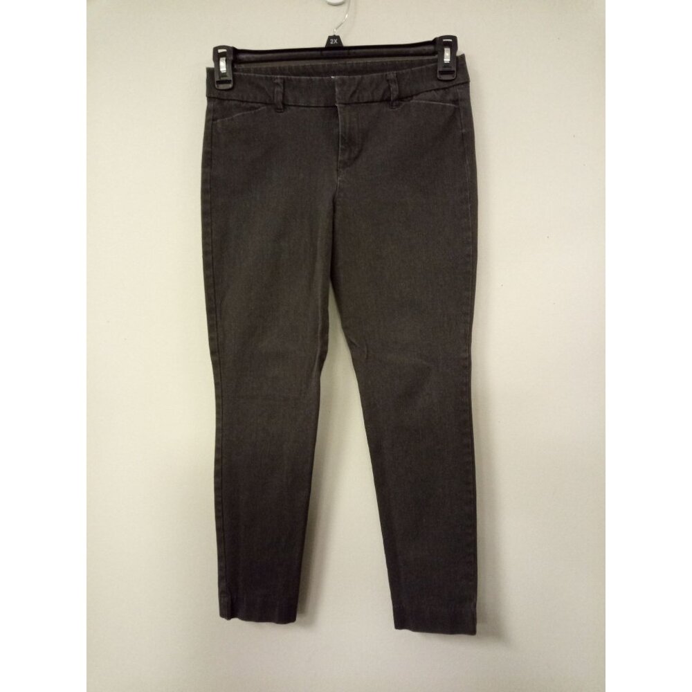 Old Navy Women's Grey Pixie Skinny Ankle Length Pants Size 6